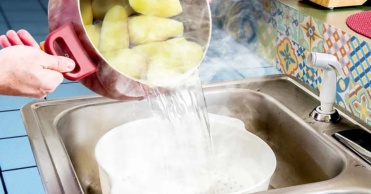 Recyclage de l’Eau de Cuisson de Pommes de Terre